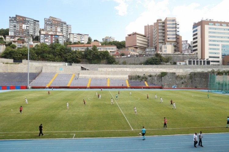 Ziraat T&uuml;rkiye Kupası'nda Zonguldak K&ouml;m&uuml;rspor, Bartınspor'u kolay ge&ccedil;ti