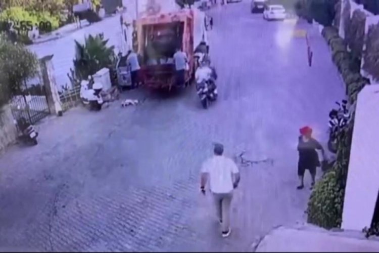 Muğla'da &ccedil;&ouml;p kamyonunun altında can verdi
