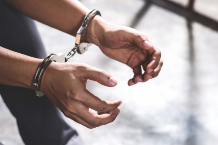 &Uuml;nl&uuml; iş adamı Serdar S&ouml;zbir'i silahla yaralayan sanığa 16 yıl hapis cezası