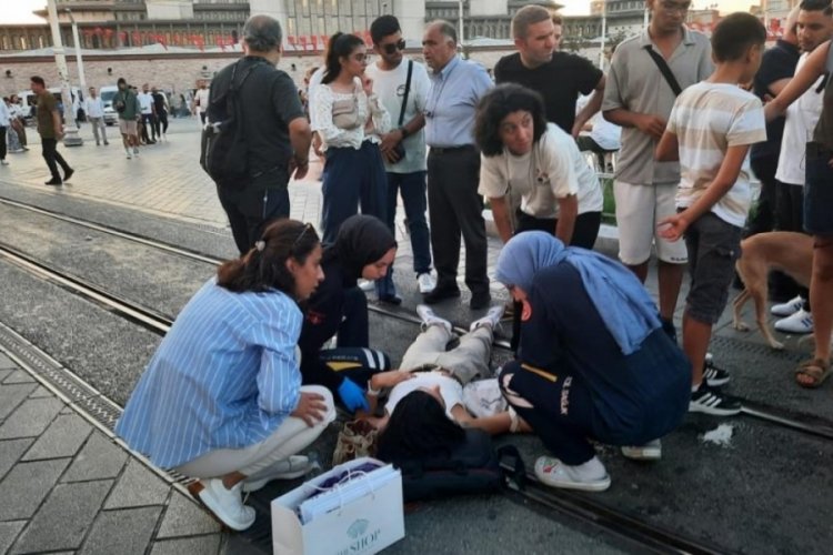 Taksim'de bir gen&ccedil; kız epilepsi n&ouml;beti ge&ccedil;irdi