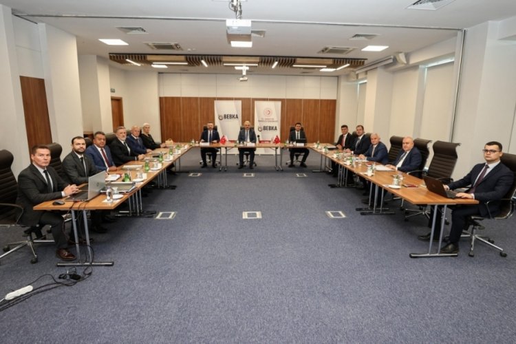 Bilecik Valisi Ayg&ouml;l, Bursa'da BEBKA Y&ouml;netim Kurulu Toplantısı'na katıldı