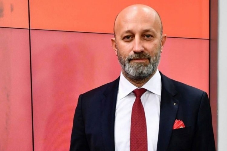 Galatasaray sallanıyor! Cenk Erg&uuml;n istifa etti