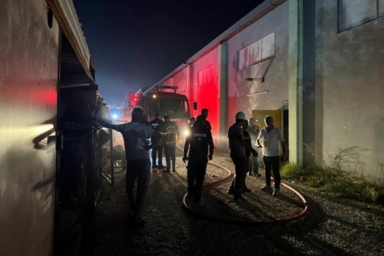Amasya'da tekstil fabrikasında yangın &ccedil;ıktı