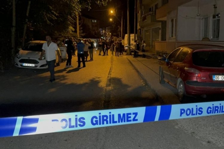D&uuml;zce'den k&ouml;t&uuml; koku gelen binadan ceset &ccedil;ıktı