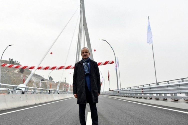 Bakan Uraloğlu, K&ouml;m&uuml;rhan K&ouml;pr&uuml;s&uuml; en iyi proje se&ccedil;ildi!