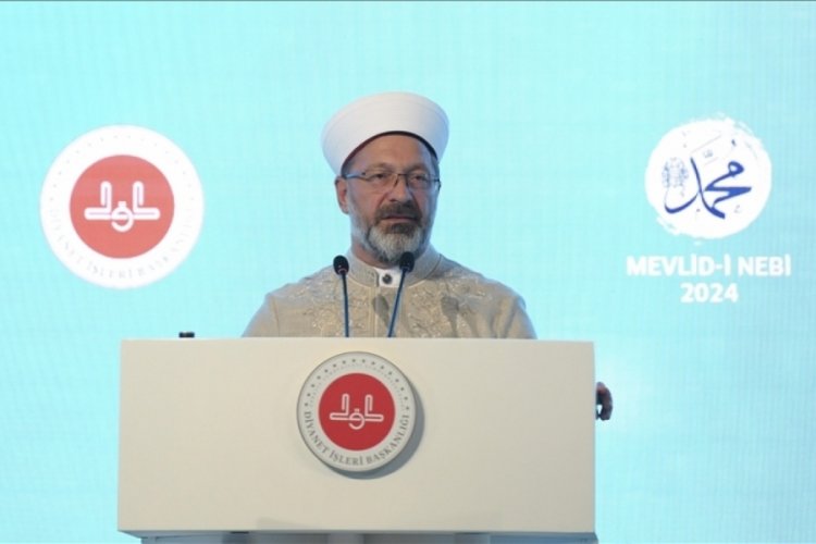 Ali Erbaş: Gen&ccedil;lerimizin heyecan ve hayallerine rehberlik etmeye &ccedil;alışıyoruz
