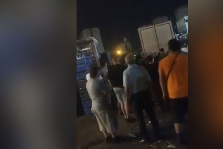 Park yeri kavgası kanla bitti! 5 yaralı 8 g&ouml;zaltı