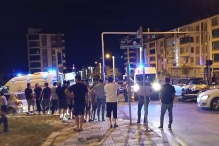 Elazığ'da trafik kazası: 3 yaralı
