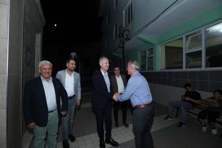 Bursa'da kandil geleneği Yeşil Camide devam etti