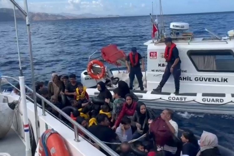 &Ccedil;anakkale'de 40 ka&ccedil;ak g&ouml;&ccedil;men yakalandı