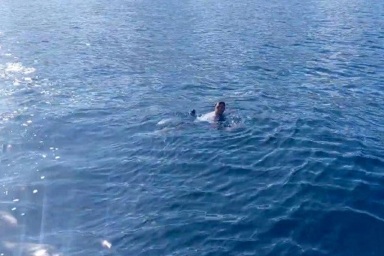 Aydın'dan y&uuml;zerek Yunanistan'a ge&ccedil;meye &ccedil;alışan kişi yakalandı