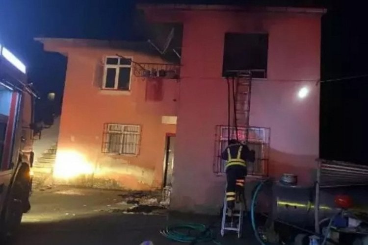 Samsun'da eşini taciz eden babasını &ouml;ld&uuml;ren sanığın cezası belli oldu