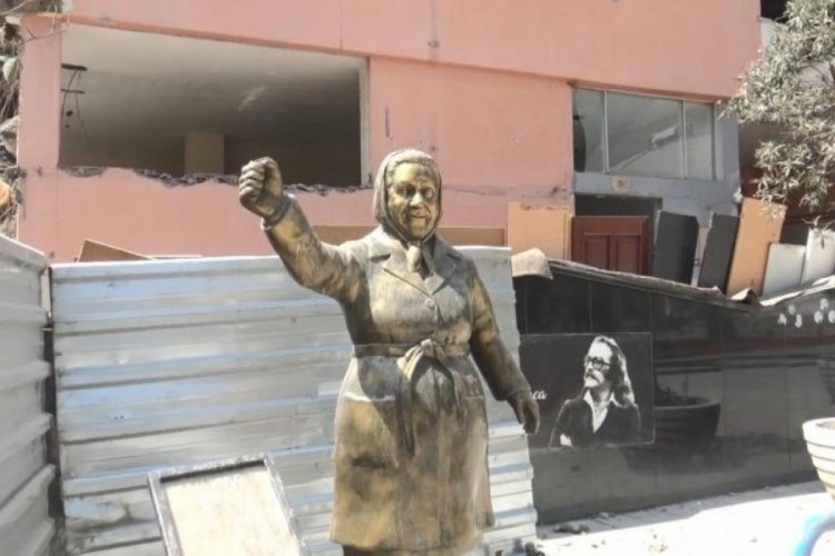 Adile Naşit heykelinin zili &ccedil;alındı!