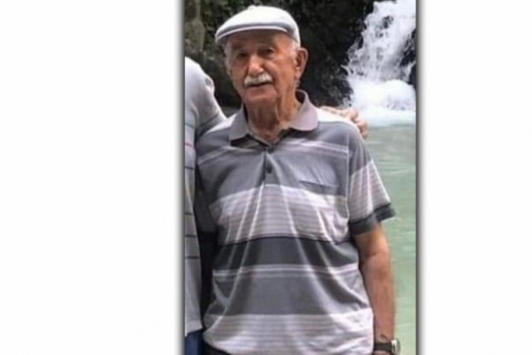 Karşıdan karşıya ge&ccedil;mek isteyen &ouml;ğretmen hayatını kaybetti