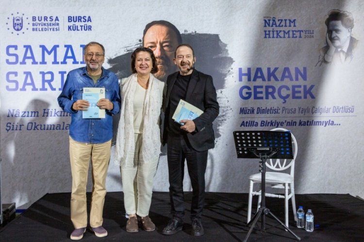 N&acirc;zım Hikmet Bursa'da şiirlerle anıldı