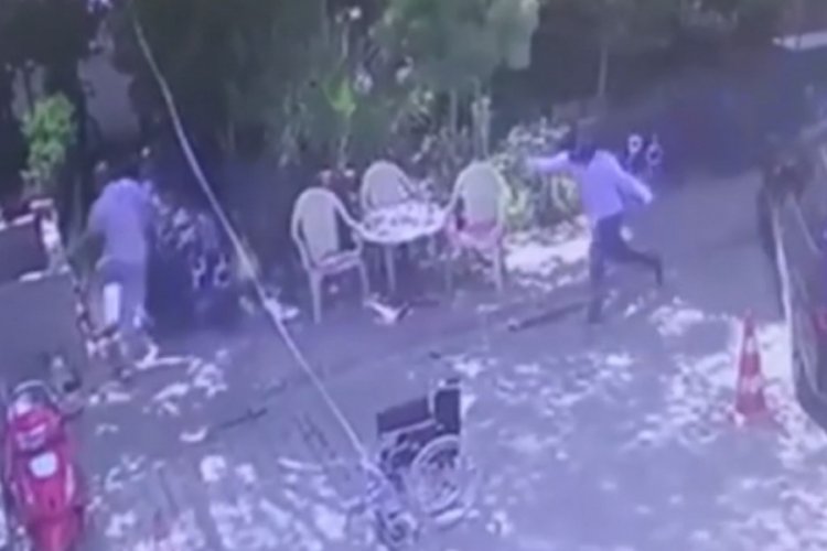 Hastanenin bah&ccedil;esinde kaos! 6 yaralı