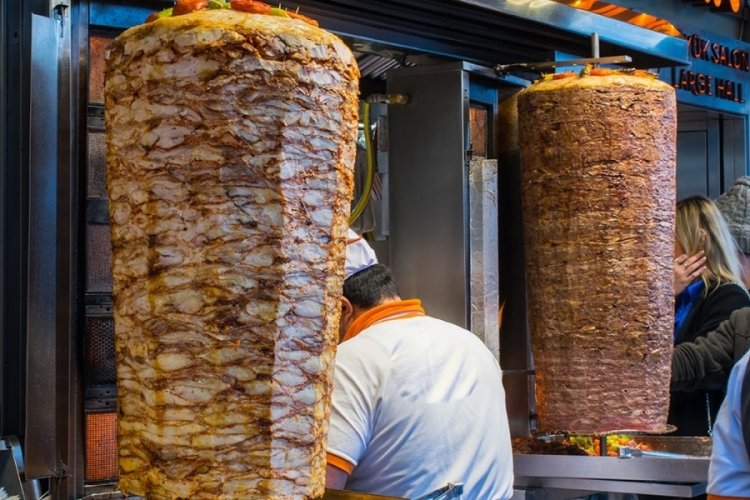 Almanya'da d&ouml;nere kısıtlama!
