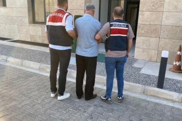 İzmir'de ter&ouml;r &ouml;rg&uuml;t&uuml; PKK'ya operasyonda 6 ş&uuml;pheli g&ouml;zaltına alındı