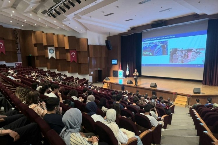 Bursa Emniyet M&uuml;d&uuml;rl&uuml;ğ&uuml; eğitim bilgilendirme ve farkındalık faaliyetlerini s&uuml;rd&uuml;r&uuml;yor