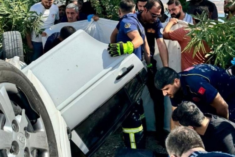 Adıyaman'da feci kaza! Otomobil şarampole yuvarlandı 2 kişi hayatını kaybetti