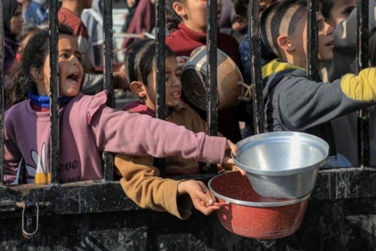 Gazze'de insanların ne sıklıkla yemek yediği açıklandı!