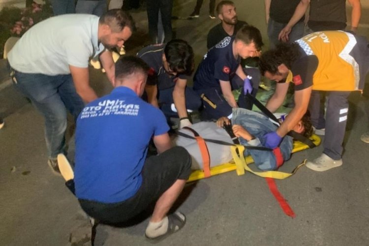 Karaman'da aracın &ccedil;arptığı &uuml;niversite &ouml;ğrencisi ağır yaralandı
