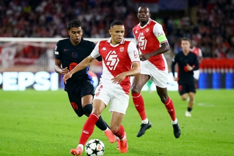 Barcelona, Monaco karşısında dayanamadı