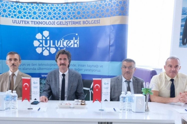 Bursa Uludağ &Uuml;niversitesi y&ouml;netimi Ulutek firmaları ile bir arada