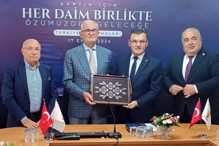 AK Parti'li Yılmaz: Milletimizin bize sandıkta, 'Bazı eksikleriniz var, bunları telafi edin' ifadesini, sandığın dili olsa da söylese dediğimiz şeyleri biz okuduk