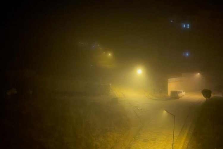 Hakkari'de yoğun sis hayatı olumsuz etkiledi
