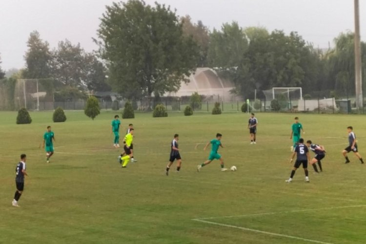 Bursaspor U19, Altay engelini 4 golle ge&ccedil;ti