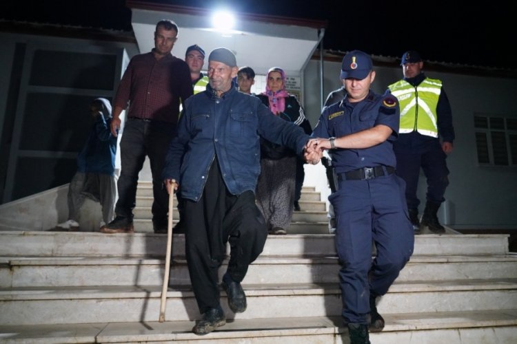 Mantar toplarken kaybolan yaşlı adam 10 saat sonra bulundu