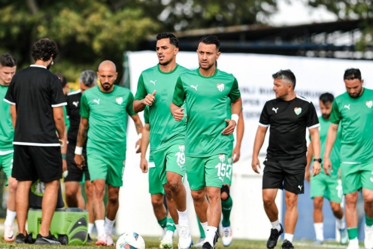 Bursaspor sahada hazır!