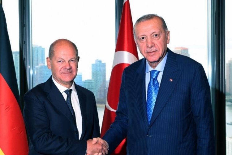 Cumhurbaşkanı Erdoğan, Almanya Başbakanı Scholz'u kabul etti