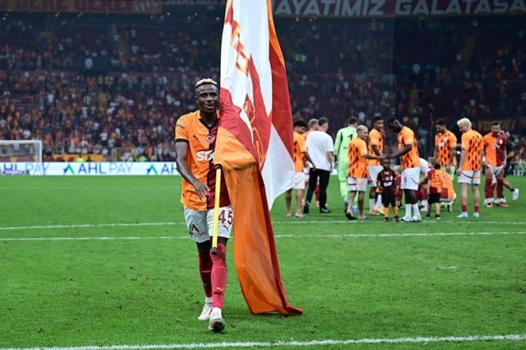 Victor Osimhen'e d&uuml;nya devi talip oldu