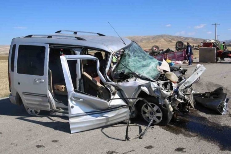 Muş'ta feci zincirleme trafik kazası! 10 yaralı