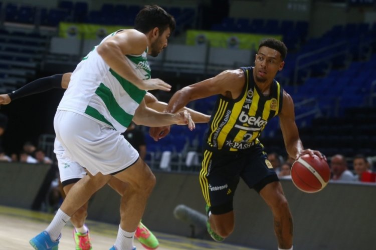 Bursaspor Basketbol Fenerbah&ccedil;e Beko'ya farklı mağlup oldu
