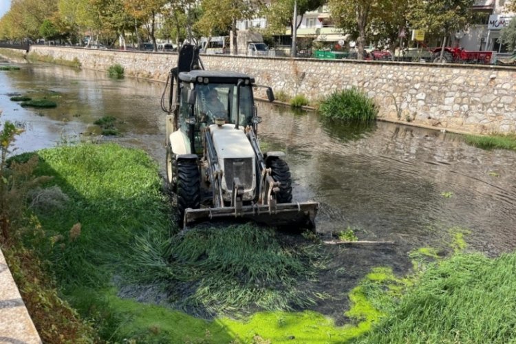 Gemlik Belediyesi ve BUSKİ işbirliği ile devam ediyor