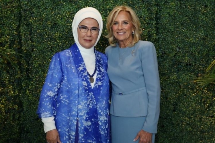  Emine Erdoğan'dan ABD Başkanı Biden'ın eşi Jill Biden'a teşekkür