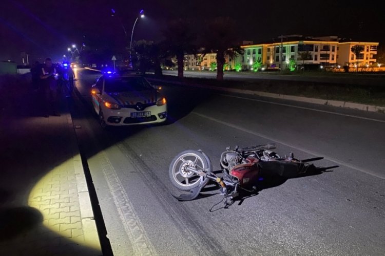 Tankerin &ccedil;arptığı motosikletli gen&ccedil; hayatını kaybetti