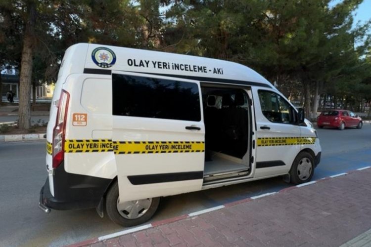 Otob&uuml;s bekleyen kadını pompalı t&uuml;fekle vurmuştu! Tutuklandı