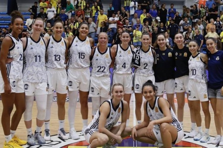 Fenerbah&ccedil;e farklı yendi