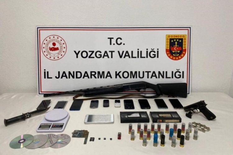Yozgat'ta &ccedil;ocukları fuhuşa zorlayan &ccedil;ete &ccedil;&ouml;kertildi: 4 g&ouml;zaltı