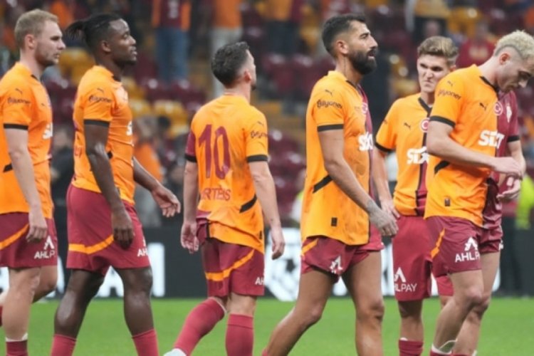 Galatasaray, 11 resmi m&uuml;cadelenin 10'unda filelerinde gol g&ouml;rd&uuml;!