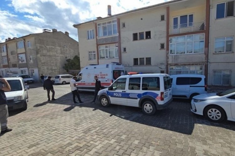 Tokat'ta &uuml;niversite &ouml;ğrencisi evinde &ouml;l&uuml; bulundu!