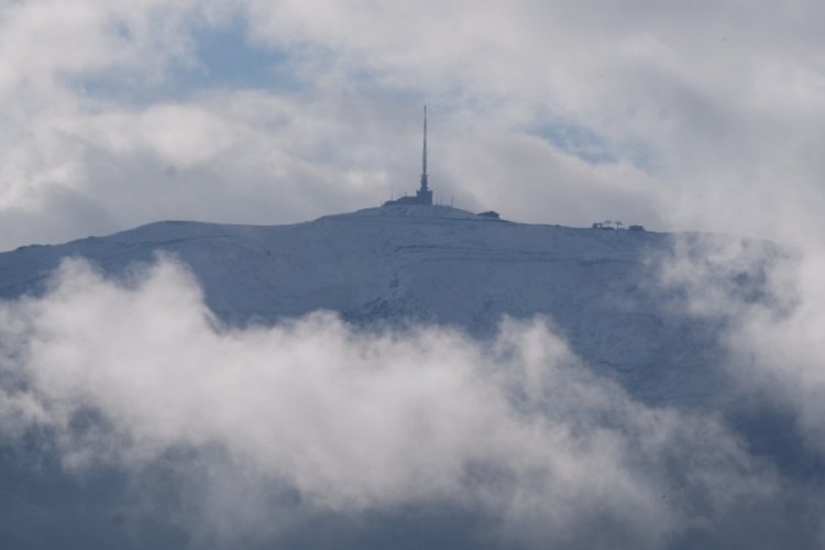 Erzurum'un paland&ouml;ken zirvesi beyaz gelinliğini giydi!