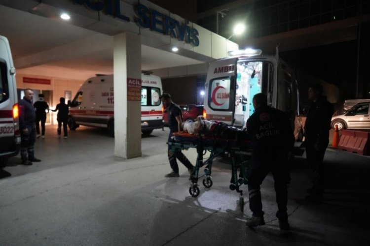Niğde-Kayseri yolunda trafik kazası: 5 yaralı