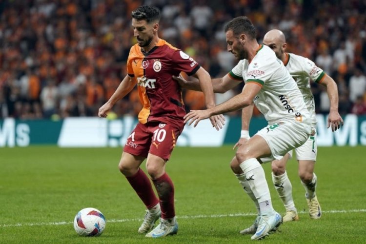 Galatasaray ile Corendon Alanyaspor ile karşılaştı