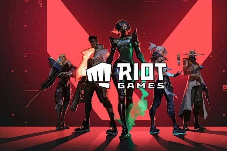 Riot, Valve'a rakip yeni oyun mu hazırlıyor?