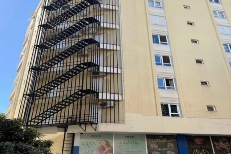 Antalya'da gece spor salonundan d&ouml;nen gen&ccedil;, sabah &ouml;l&uuml; bulundu